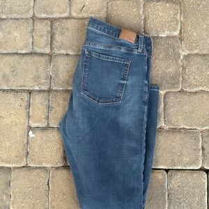 Women’s jeans